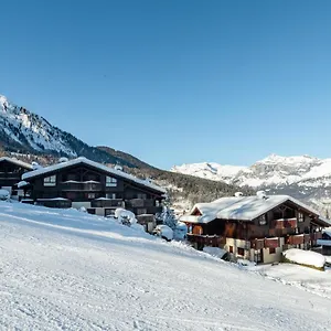  Appartement Refuge De Bellachat - Alpes Travel - - Sleeps 4